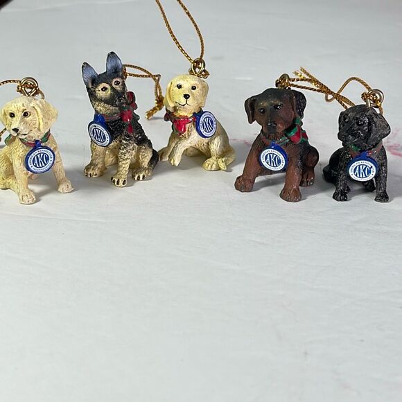 Lot of 5 American Kennel Club  tiny dog ornaments. - Picture 1 of 6